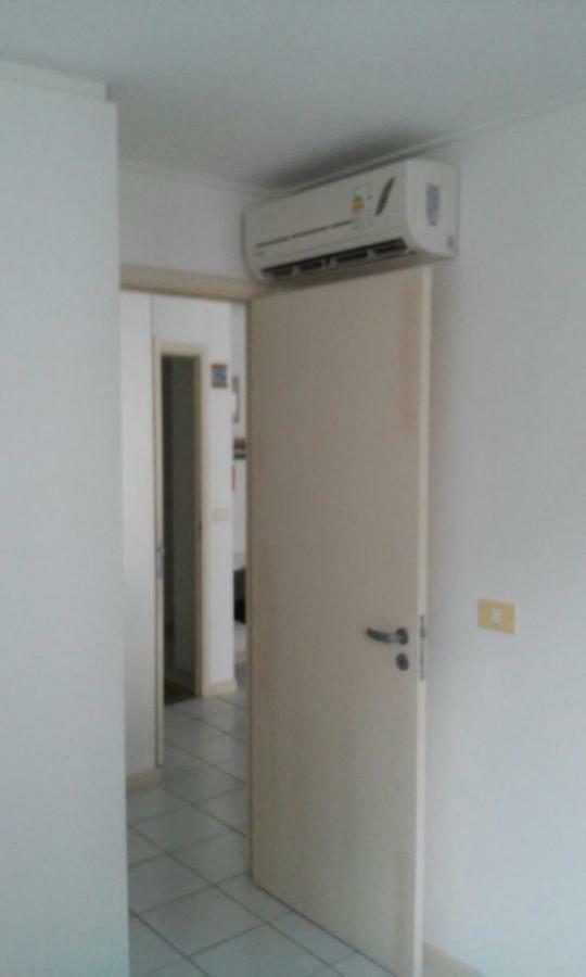 Na Beira Mar De Pajucara - Edificio Neo 2 - Apartamento Com 02 Quartos - Tem Varanda- Vista Lateral Do Mar - Avenida Doutor Antonio Gouveia 1081- Consumo Eletrico E Pago No Ckeck-Out 1Kwh E 1,35 Reias Maceio Dış mekan fotoğraf
